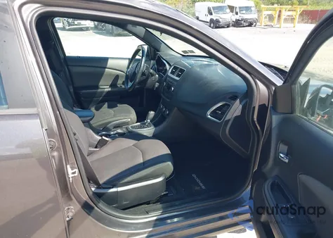 2014 Dodge Avenger Sxt z USA, uszkodzony, nr VIN 1C3CDZCB9EN237863